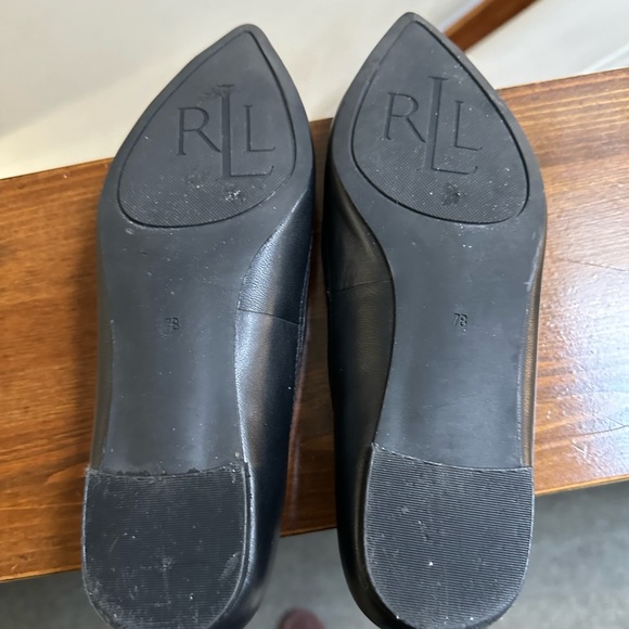 Ralph Lauren black leather flats size 7B - Picture 7 of 7